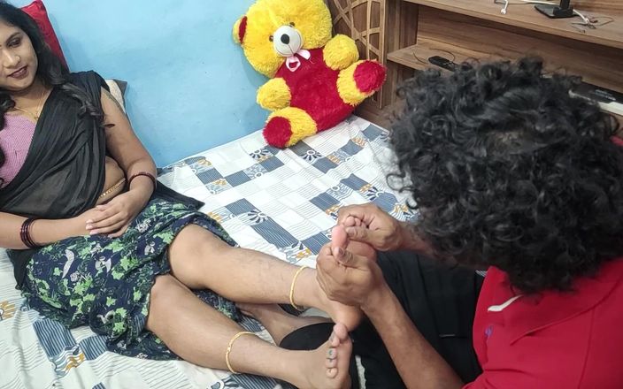 Vaigavarun Feet romance: Fußmassage