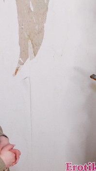 German Redhead Teen Seduces the Handyman