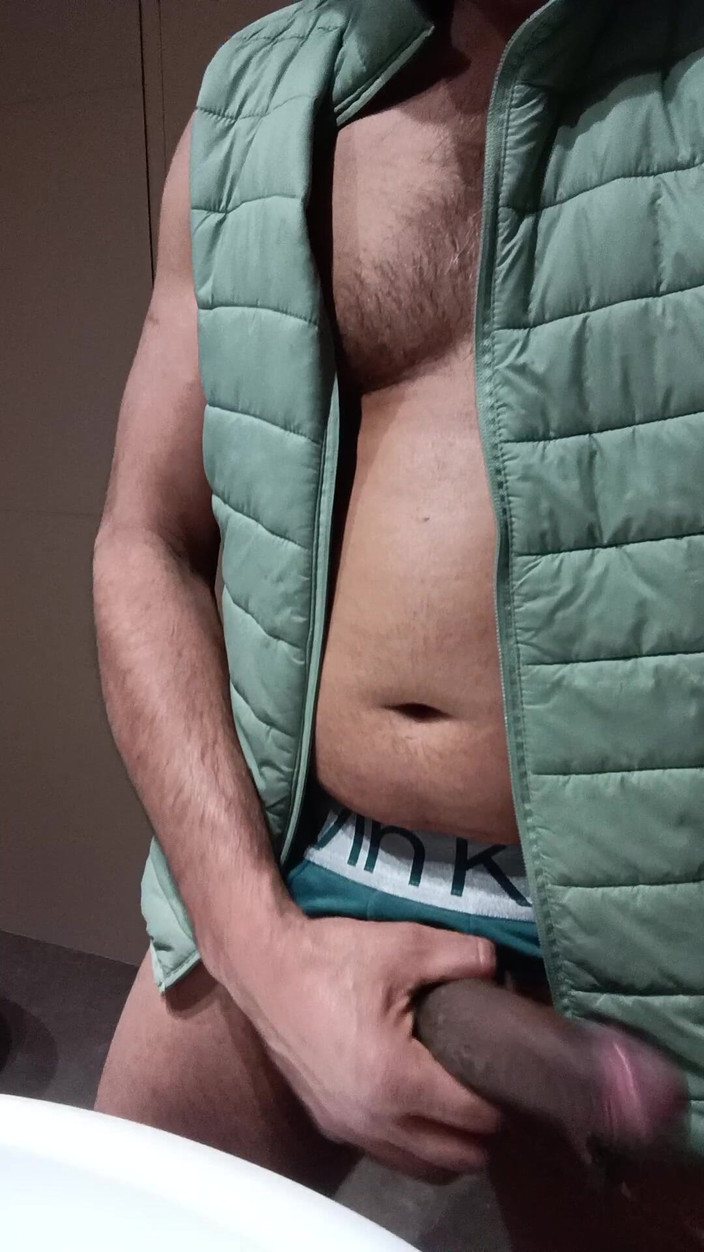 Boy top Amador: 仕事の後、とても素敵なお風呂