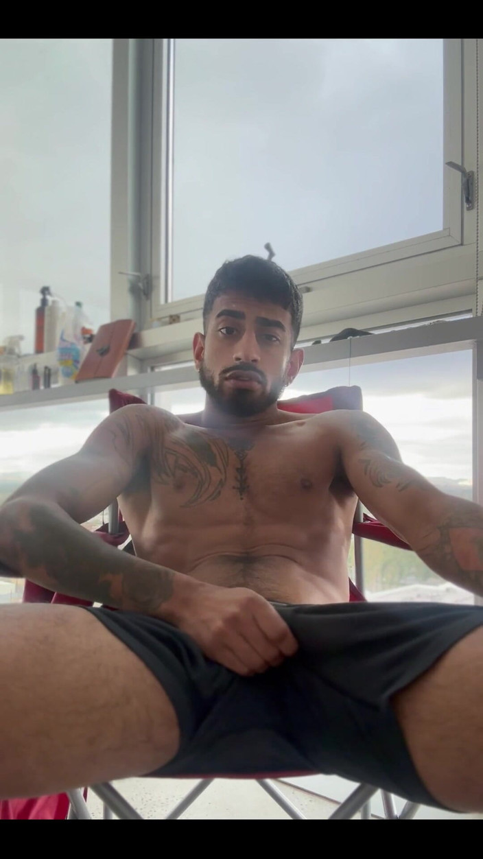 Nando Sinz: 3109917807.mp4