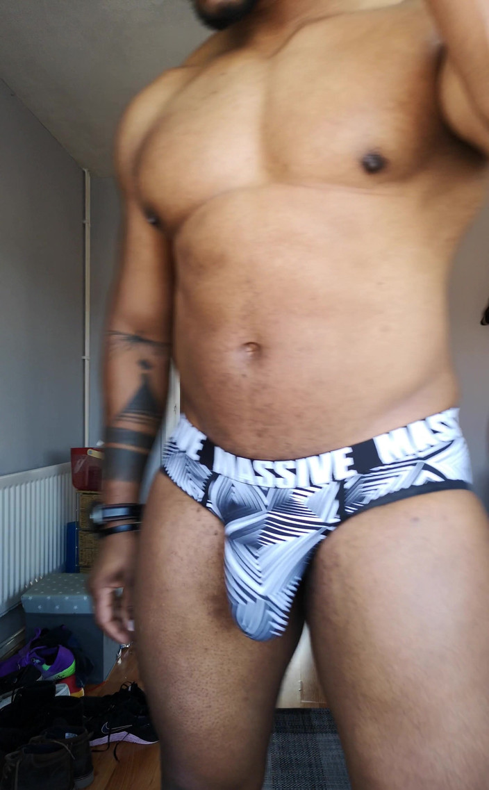 Amadeus: 내 60K에 대한 게시물은 곧 될 것입니다 그래서 여기에 당신을 조류에 Vid입니다