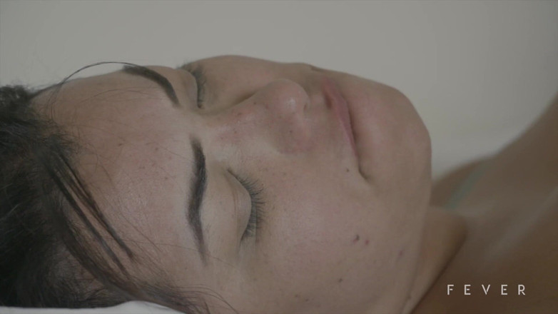 Fever Films: Pornô pela primeira vez com cara de 19 anos e grande...