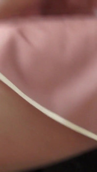 Rochie de servitoare în latex roz sming!