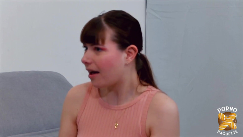 Porno Baguette: Sexy Láska, Zlobivá dívka, Miluje Sání Ptáky