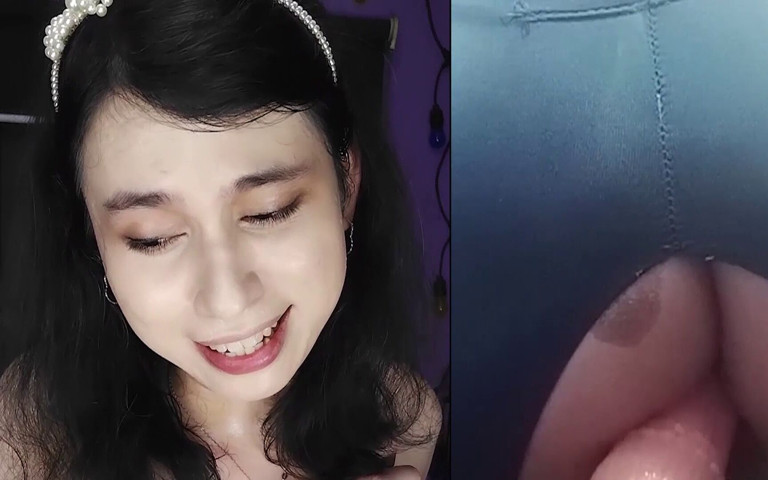 Casual Anal Fucking While Doing Splits (Dani The Cutie)