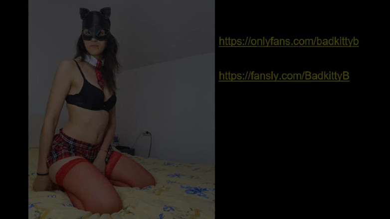 badkittyB: 性感的罗马尼亚修女用30厘米巨大的扩张器用尿道探测鸡巴惩罚罪人