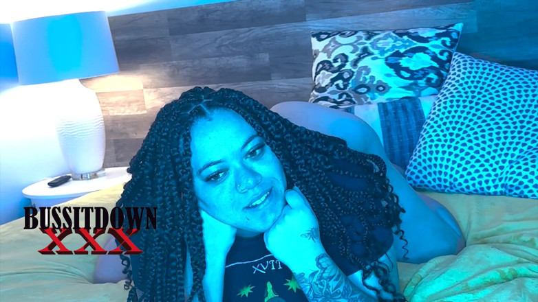 BUSSITDOWNXXX: Angel Beads and Jigga Johnson Fucking Under Blakclight