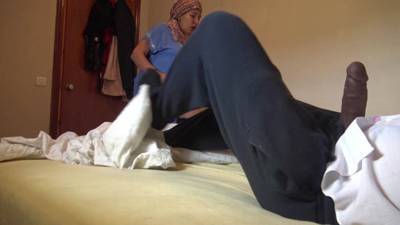 Souzan Halabi: Algerian Maid Is Shocked When French Rapper Shows off His...