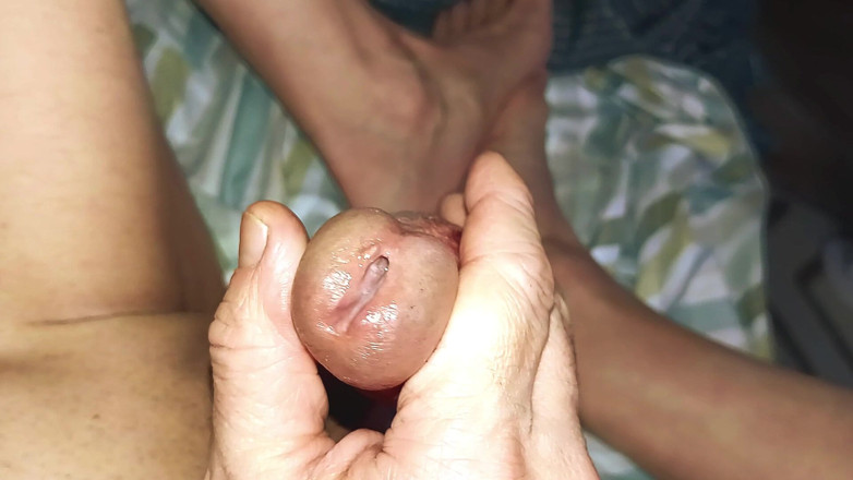 Titi19: Big Squirt of Cum