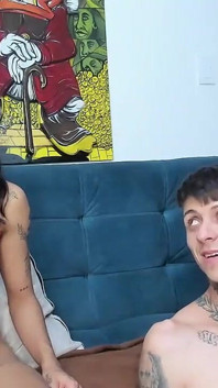 Ein Fremder Fickt Mich, Und Ich Liebe Es, Direkt in Meinem Wohnzimmer