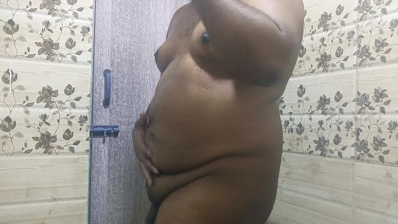 Fapidontmind: Beau Show De Bain En Solo
