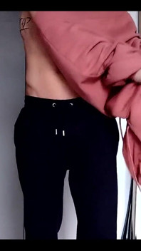 Strip tease