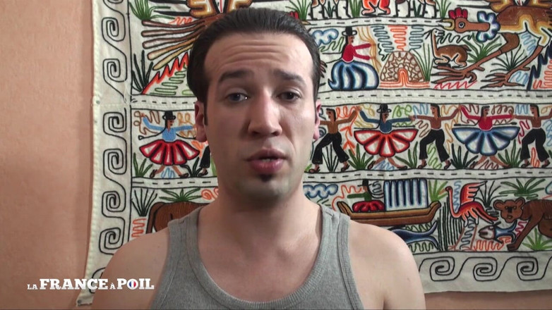 Girls Bang: Một người đàn ông bị một cảnh sát nữ vú to bắt...