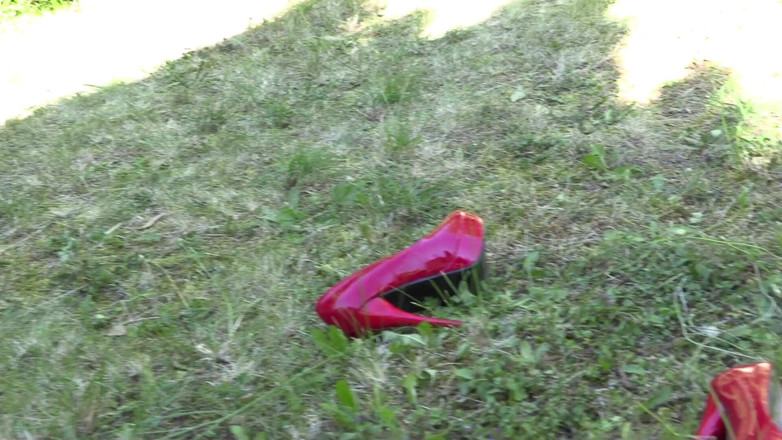 HPG Production: La miLF francese paffuta gode di 2 grandi scopata rigida in...