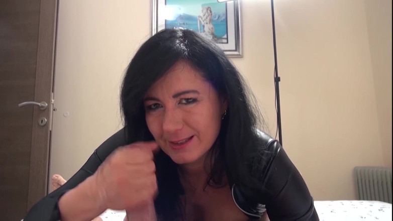 Alexandra Wett: 23 Cm Giant Cock Milked Will-less