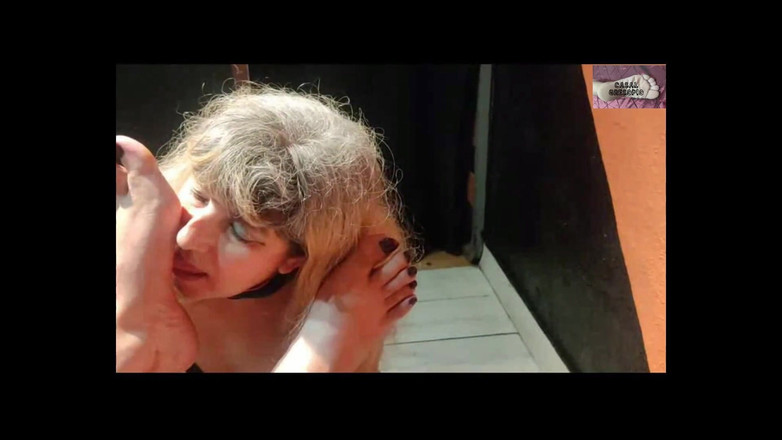 Casal Gresopio BDSM: 주인의 발을 사랑하는 Mel 1