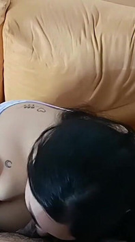 Meia-irmã Com Tesão Me Deixa Tocar Sua Buceta Macia E Depois Se Senta No Meu Pau