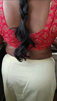 Red Blouse Yellow Petticoat - Today's Lunch