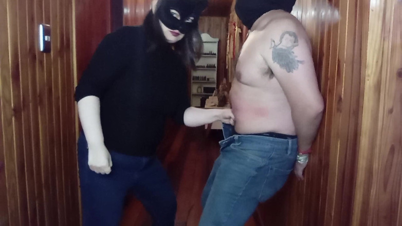 Mois Fantasys: Удар в стену