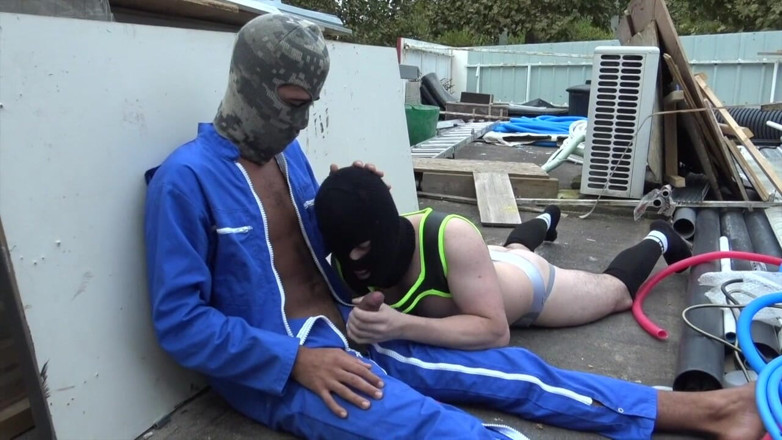 Gaybareback: Ragazzi etero discreta e gay