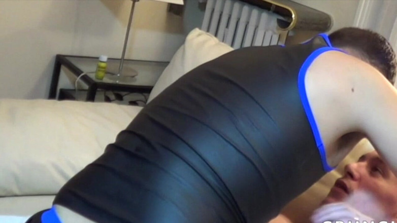 Crunch French bareback porn: Sniign Skets and Fetish Feet
