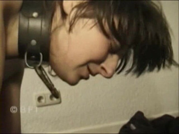 Slave Seks: Alemania privado de pecho y coño