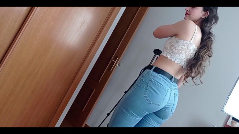 Shanaxnow: Teen in Jeans Tease Blowjow Cum in Mouth Swallow. Shanaxnow
