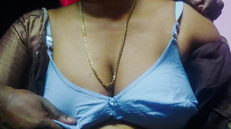 Desi Mohini: Meu sexo quente indiana com padrasto