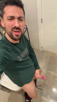 Hot Stepdaddy Jerking off in Bathroom