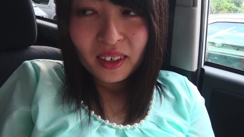 Caribbeancom: Small tit japanese slut picked up and banged until creampie