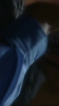 Braunhaarige italienische hure linda murray bekommt von einem großen schwanz ihre muschi penetriert und bekommt ihren mund gestopft