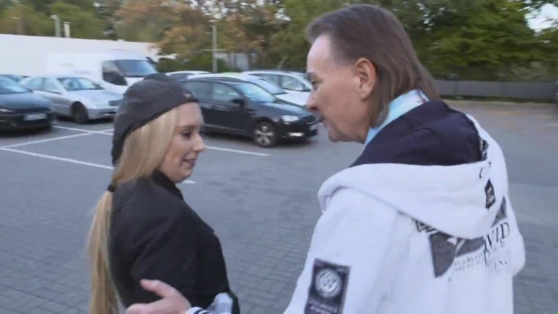 Deutschland porn: Łowca gwiazd - pełny film