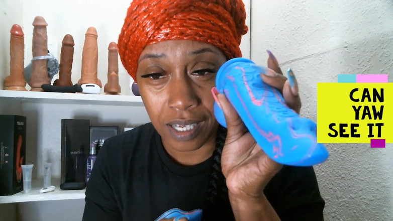 Lady Rae: Lady Raex et le gode Blue Snake