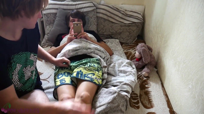 Ethan Alex: Novios besándose y haciéndose correrse