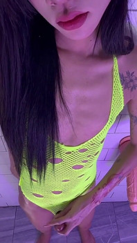 Ladyboy Nisha Cums Fountains