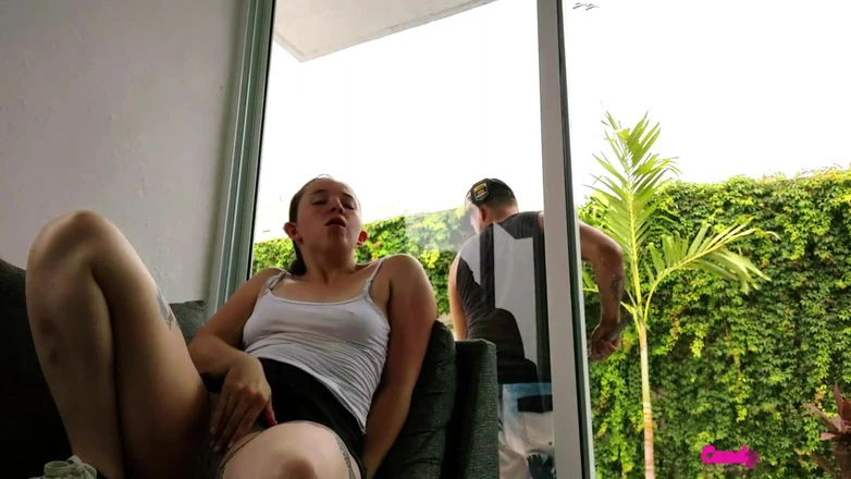 Kndy Kmille: Isteri yang sangat miang menggoda lelaki penyelenggaraan - creampie cuckold
