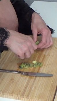 Big Hanging Tits Cook Breakfast