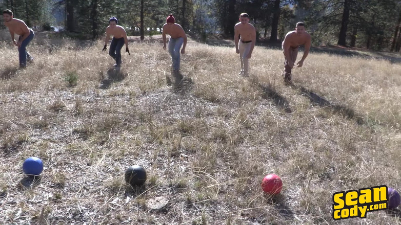 Sean Cody: Seancody - Зимний отпуск: День 5 - Таннер, Блейк, Джоуи, Брендан, Броди, Лэйн, Робби, Аттикус, Джейк Портер