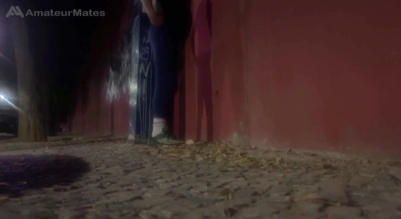 AmateurMates: Amatör kåta pojkar gatumöte