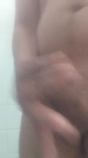 Oscar cor: Oscarcoronado86 Melancap Memasuki Bilik Mandi Dia Kecewa Dan Mengambil Keluar...