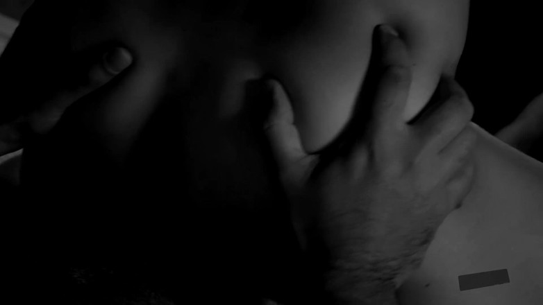 YARzabello: Un uomo pelato si scopa la sua padrona mentre suo...