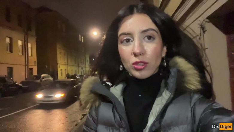 Dis Diger: Maquillage ruiné, éjaculation sur le visage - promenade en public sur un...