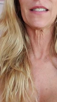 MILF Bra