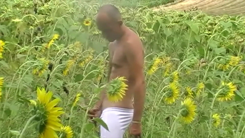 AMATOR PORN MADE IN FRANCE: Трахнул в машине Энзо