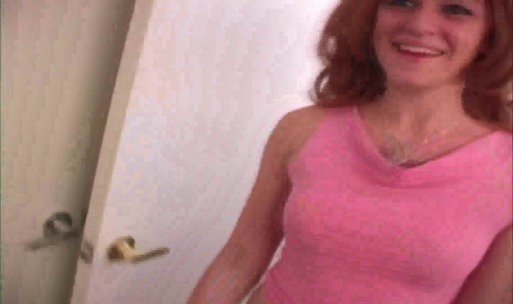 Femdom Austria: Junge rothaarige wichst schwanz