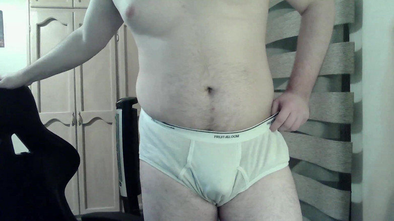 Himbo_Fox: Un camboy sexy et costaud exhibe ses marchandises pendant un...