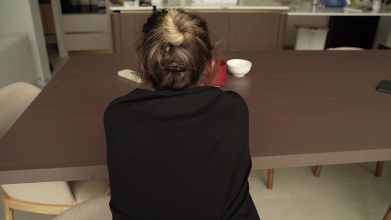 karina_lin: Bedövning blondin och hennes snäva fitta