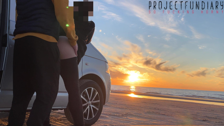 Projectsexdiary: Секс на заході сонця на пляжі в легінсах для йоги