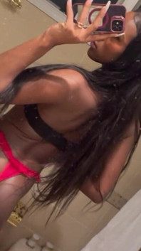 I'm Naughty Wanting to Cum