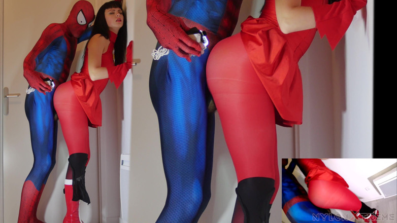 Nylon Xtreme: Sonya Durganova Flash Red Nylon